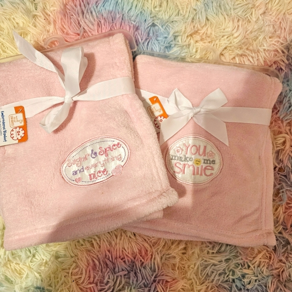 Baby girl pink receiving blankets x 2